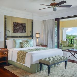St Regis Suite 1 Bedroom Suite 1 King Balcony Complimentary Airport Transfer